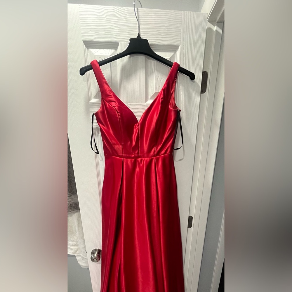 Windsor Vibrant Red Satin Dress